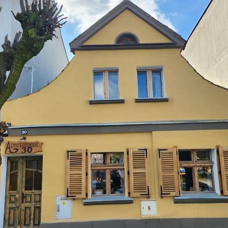 Apartament Rynek 30 オシェチュナ エクステリア 写真